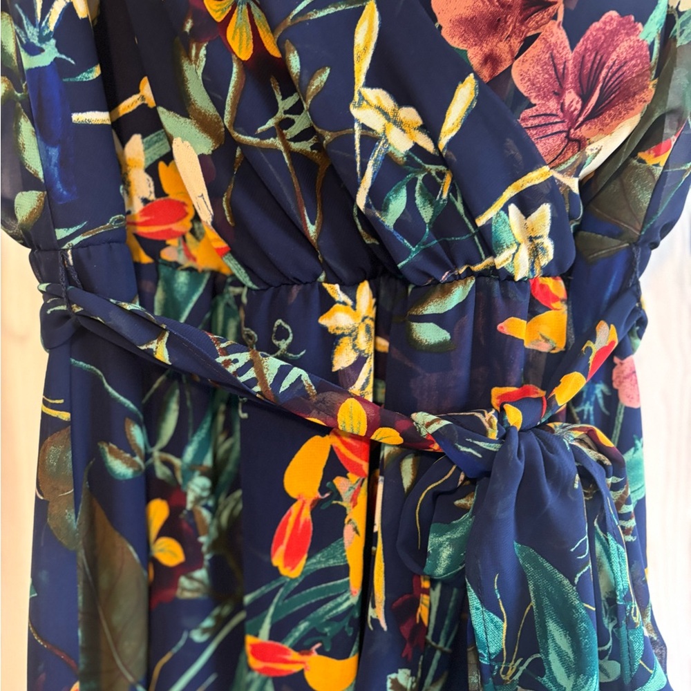 Flora Maxi Dress with Belt - Picture 7 of 8